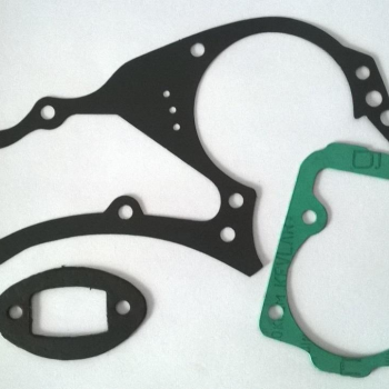 TARPINIŲ KOMPLEKTAS TINKANTIS HUSQVARNA 555, 556, 560XP/XPG, 562XP/XPG